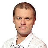 Врач Балаев Павел Иванович