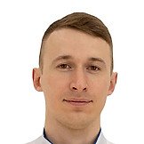 Врач Гицарев Артемий Дмитриевич