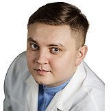 Врач Изместьев Василий Олегович