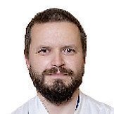 Врач Киямов Илья Витальевич