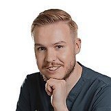 Врач Кузьминых Кирилл Эдуардович
