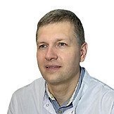Врач Макогон Роман Викторович