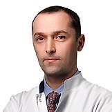 Врач Максимов Дмитрий Михайлович