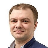 Врач Парадеев Олег Олегович