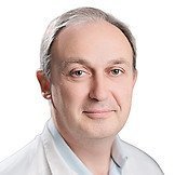 Врач Шаров Максим Юрьевич