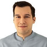 Врач Шишков Антон Павлович
