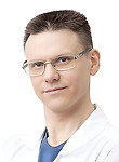 Врач Волков Артем Александрович