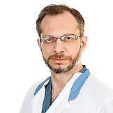Врач Захаров Сергей Викторович